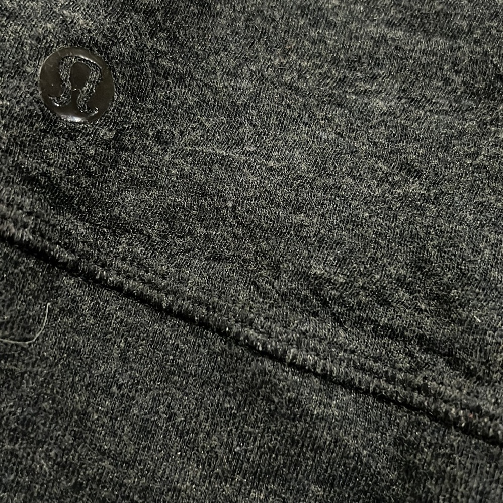 Lululemon — In a Cinch Reversible - Picture 3 of 3